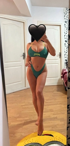 Bruneta.39.ani.