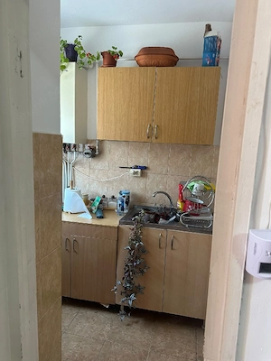 Închiriez garsonieră
