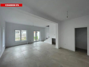 Duplex despartit prin camera tehnica | 5 camere 3 bai | Ghiroda | Asfalt