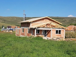 Casă de vânzare în Gadalin,lângă moara - imagine 6