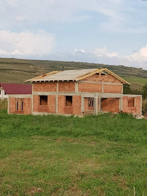 Casă de vânzare în Gadalin,lângă moara - imagine 8