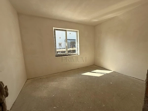 Cas #259; nou #259; | 2 dormitoare | 2 b #259;i | teren 358 mp | 135.000 € - imagine 3