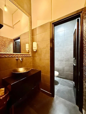 Spațiu reprezentativ | Cișmigiu | 152 mp | Tavane înalte - 4,50 m - imagine 11
