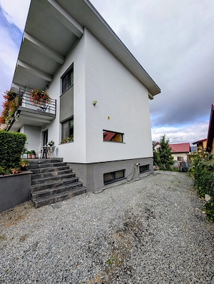 Casă individuala cu 4 camere, teren 450 mp și foișor în Florești - imagine 3