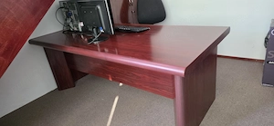 Birou directorial premium stare buna - lungime 200 cm, pret 650 lei
