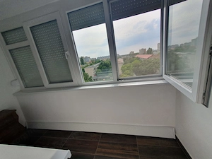DE ÎNCHIRIAT   Apartament 2 camere decomandat | Torontalului - imagine 2
