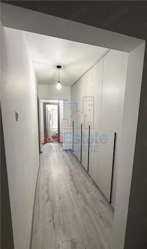 Apartament 3 camere, spatios, mobilat si utilat, zona linistita - Alexandru cel Bun - imagine 8