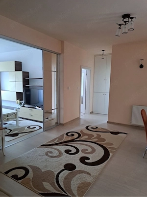 Închiriez ap. 2 camere zonă centru - imagine 5