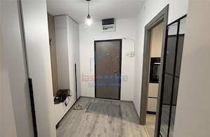 Apartament 3 camere, spatios, mobilat si utilat, zona linistita - Alexandru cel Bun - imagine 11