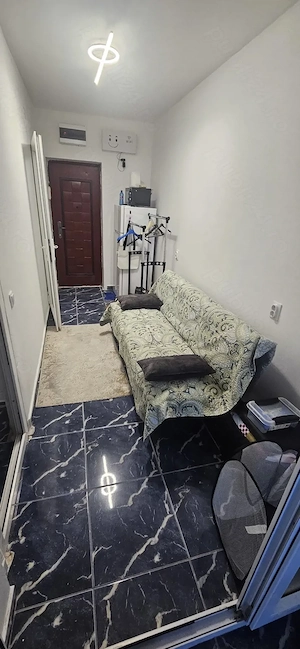  Studio renovat complet, 34 mp   zona Abator, cheltuieli de intretinere foarte mici - imagine 3