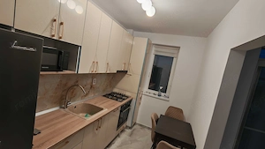 Inchiriez apartament 2 camere - Giroc - imagine 2