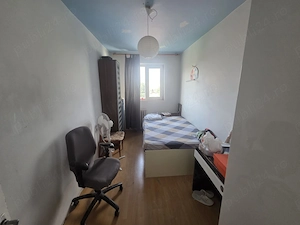 Apqrtament 3 camere de vanzare