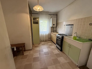 Apartament 2 camere, semidecomandat, 52 mp - Dambovita - imagine 5