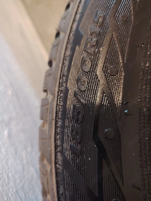 cauciucuri iarna 185/60 R 15 - imagine 2