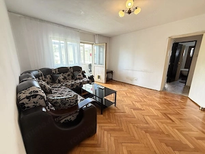Apartament 2 camere, semidecomandat, 52 mp - Dambovita