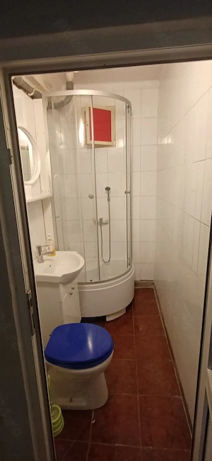 PF Dau în chirie apartament 2 camere pentru locuit sau spațiu birouri - imagine 4
