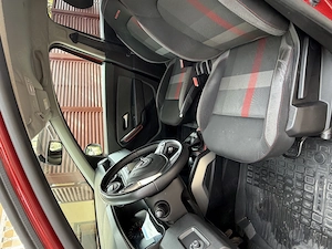 Dacia Duster 1,5 - imagine 9