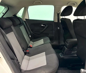 Volkswagen Polo 1.6 TDI Trendline - imagine 18