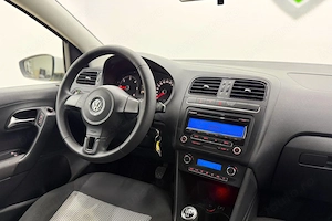 Volkswagen Polo 1.6 TDI Trendline - imagine 15