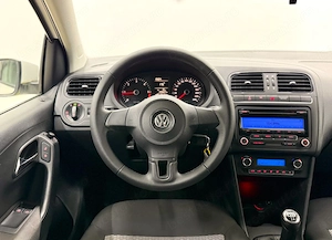 Volkswagen Polo 1.6 TDI Trendline - imagine 13