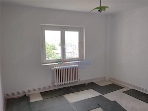 Dacia Apartament 3 camere - imagine 2