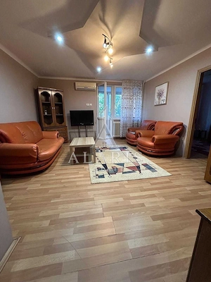 Apartament cu 3 camere, zona Ultra Centrala