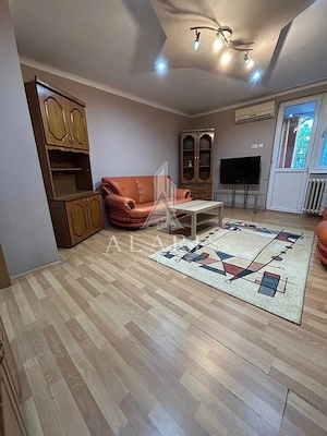 Apartament cu 3 camere, zona Ultra Centrala - imagine 7