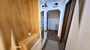 APARTAMENT 3 CAMERE DE VANZARE ,CARTIER CRAIOVITA NOUA -ZONA MATERNA - imagine 2