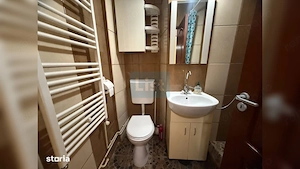 APARTAMENT 3 CAMERE DE VANZARE ,CARTIER CRAIOVITA NOUA -ZONA MATERNA - imagine 7
