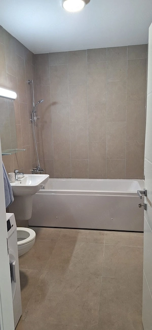 Închiriez apartament nou 2 camere Bd. Timișoara - Valea Largă - 650 EUR lună - imagine 3