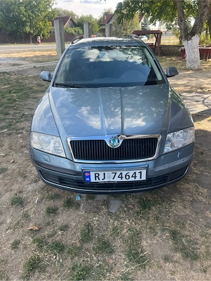 vnd Scoda octavia si nisan primastar sau dau 2 pe una la scinb 