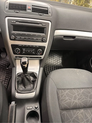 Skoda Oktavia 2  - imagine 10