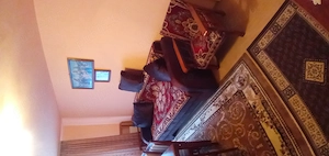 Inchiriez apartament 2 camere zona Vasile Aaron - imagine 2