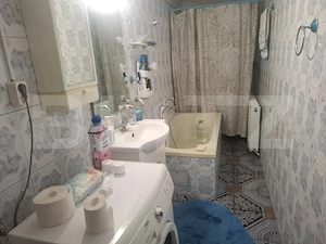 PROPRIETATE DEOSEBITĂ ÎN LUNGULEȚU – CASĂ TIP CONAC, 12 CAMERE, 1.000 MP TEREN - imagine 13