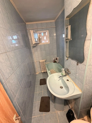 Vând apartament 2 camere semidecomandat  - imagine 3