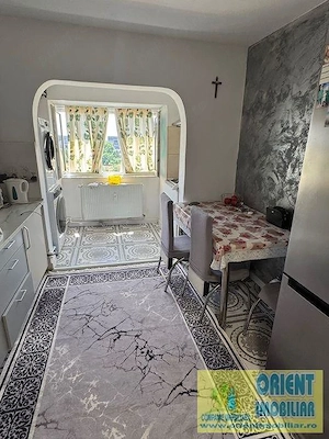 Palas, de vanzare apartament 2 camere, 46mp, Constanta - imagine 2