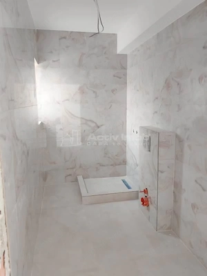 Vanzare - Casa individuala  - Vila P+1+M -   Prelungirea Ghencea -  Margelelor - teren 370 mp -  STB - imagine 4