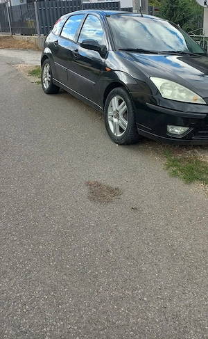 Vând Ford Focus 2002