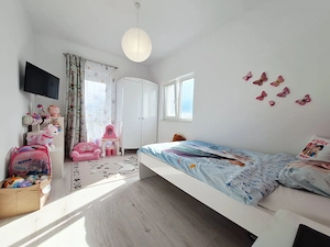 Casa cu panouri solare, mobilata si utilata, cu 3 dormitoare ! - imagine 17
