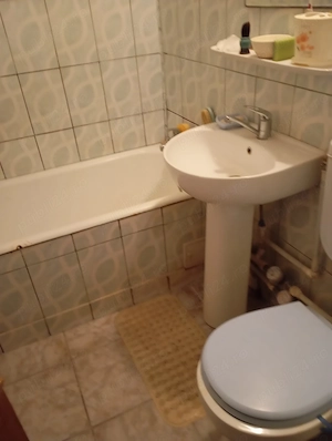 Vand ap. 2 camere decomandat zona CET - imagine 6