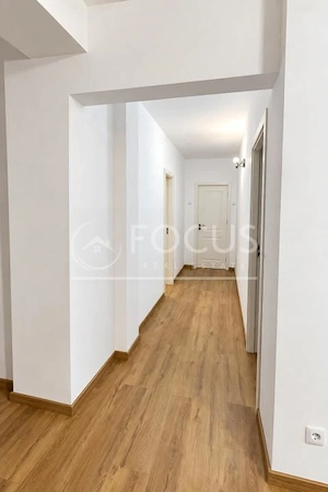 Apartament 3 camere | Ultracentral | Magheru | Centrală proprie | - imagine 14