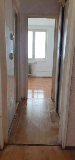 De vanzare apartament 2 camere - imagine 4