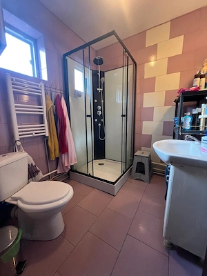 Vând casă mansardată 5 camere cu 2 băi - imagine 7