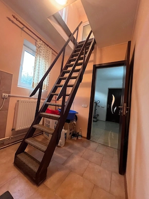 Vând casă mansardată 5 camere cu 2 băi - imagine 8