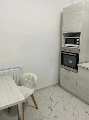 zena centrala in SLATINA chirie apartament decomandat cu 2 camere - imagine 7
