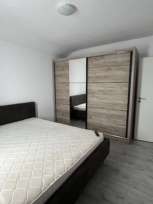 Apartament cu 2 camere mobilat si utilat Giroc Centru - imagine 3