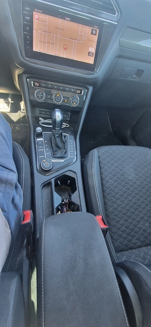 Volkswagen Tiguan  - imagine 10