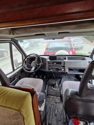 Vand autorulotă Ford Tranzit  - imagine 5
