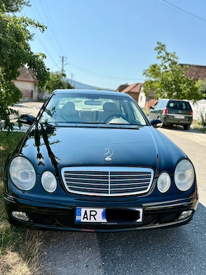 Mercedes E Class - imagine 2