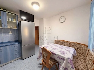 KIRIAC - 3 CAMERE - ETAJ 1 - CENTRALA PROPRIE - CLIMA - imagine 2